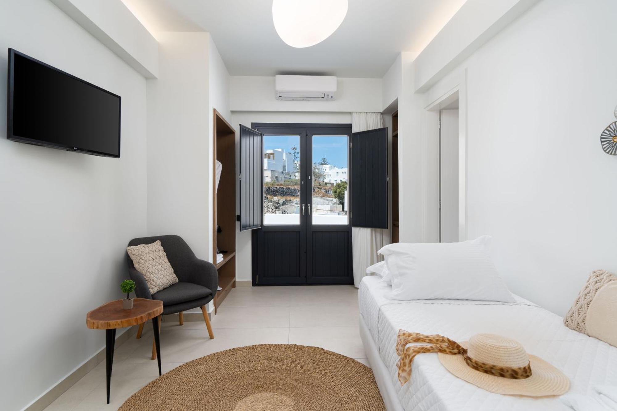 Cuore Santo Suites Fira  Exterior foto