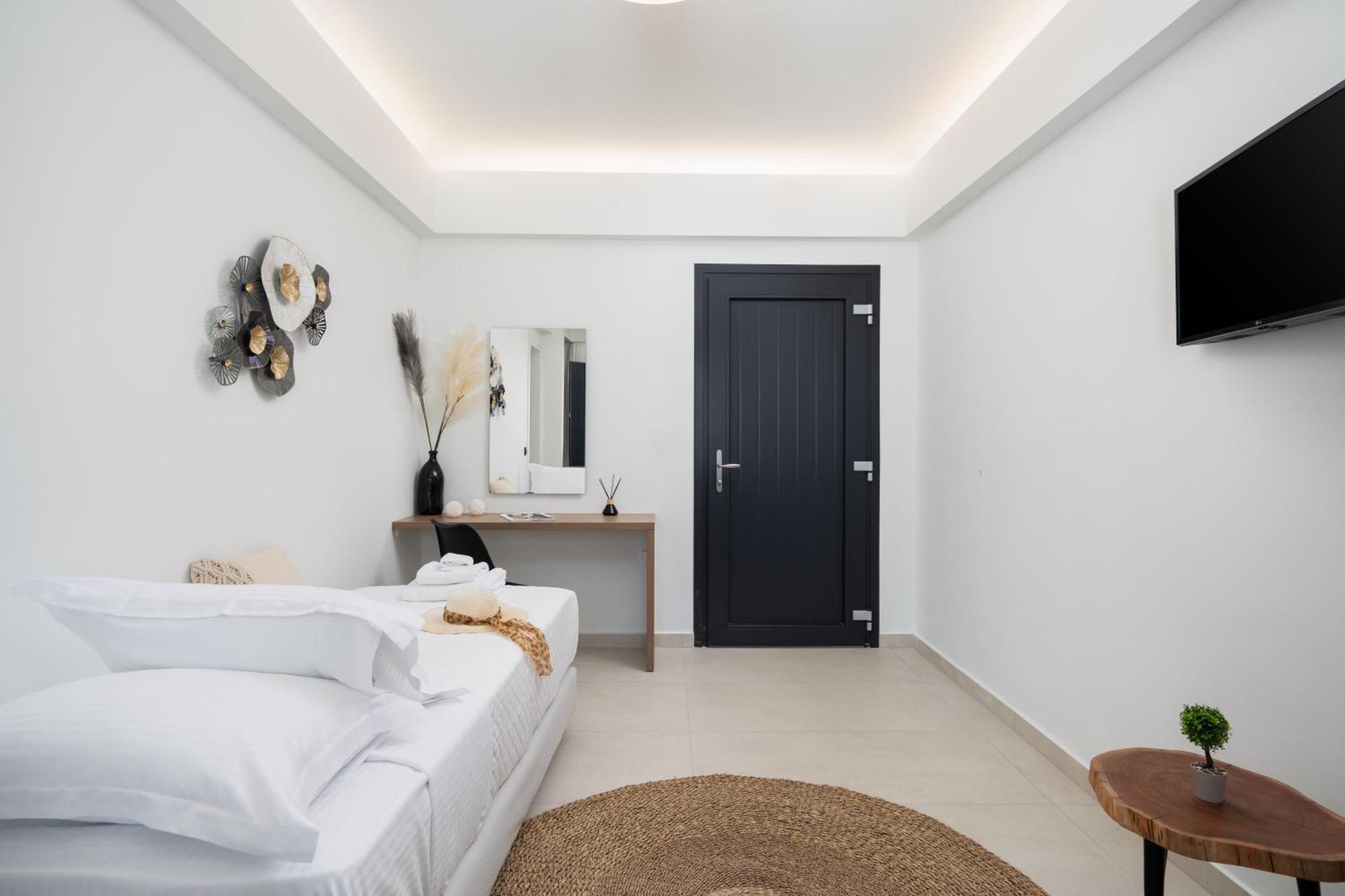 Cuore Santo Suites Fira  Exterior foto